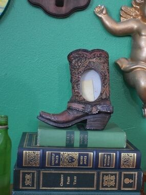 Rustic Brown Cowboy Boot Picture Frame - Home Accents